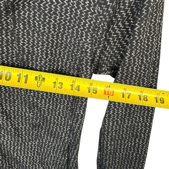 Athleta Heartbeat Hope Full Zip Jacket Herringbone Black Grey Size Small - Picture 13 of 13